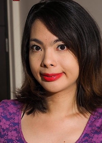 Dos has an intense stare which can be disarming but is actually a very nice ladyboy and I enjoyed doing the shoot with her.