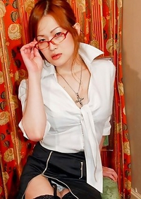 Hot shemale like Maria Tominaga then meet in the back office for a deep fucking on the desk.
